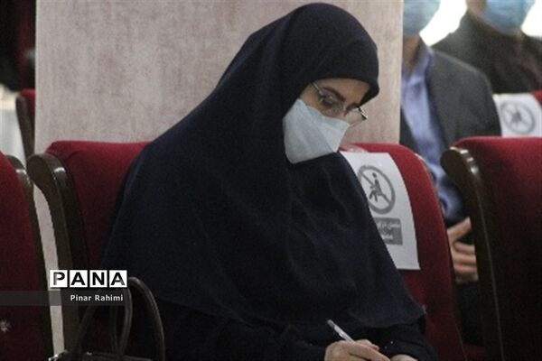 آیین رونمایی و انتشار مجموعه آثار تولید محتوای الکترونیکی آذربایجان شرقی