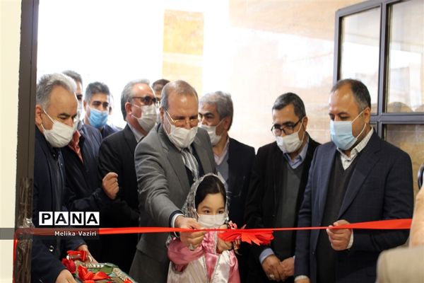افتتاح مدارس باحضور وزیر آموزش و پرورش و معاون نوسازی و تجهیز مدارس کشوردر زنجان