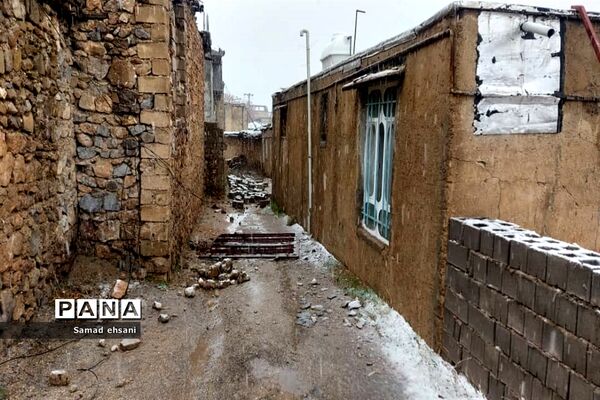 آسیب جدی زمین لرزه به منازل مسکونی شهر سی سخت -2