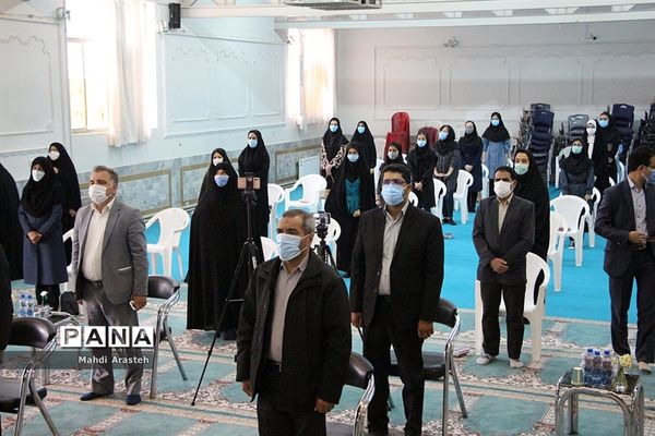 تقدیر ازرتبه‌های برترکنکورسال جاری دبیرستان استعدادهای درخشان