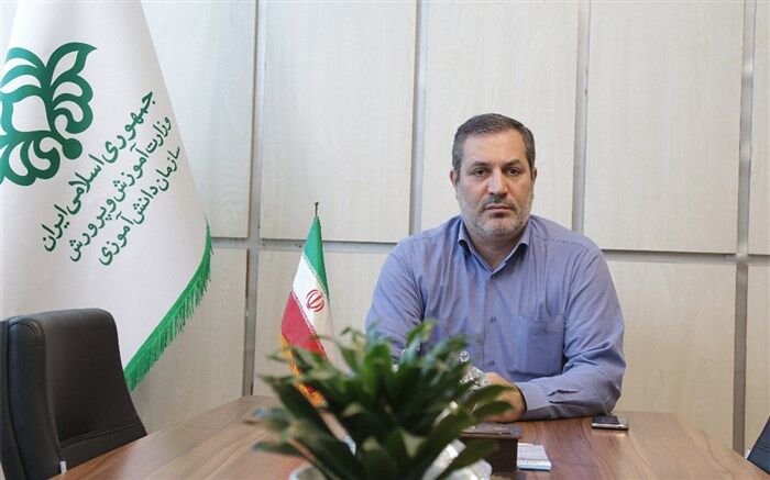 پویش دانش‌آموزی «بوسه بر دستان پدر» راه‌اندازی شد