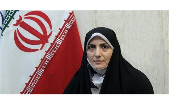 جشنواره معلمان هنرمند گامی مهم در مسیر نهادینه کردن هنر در ایران است