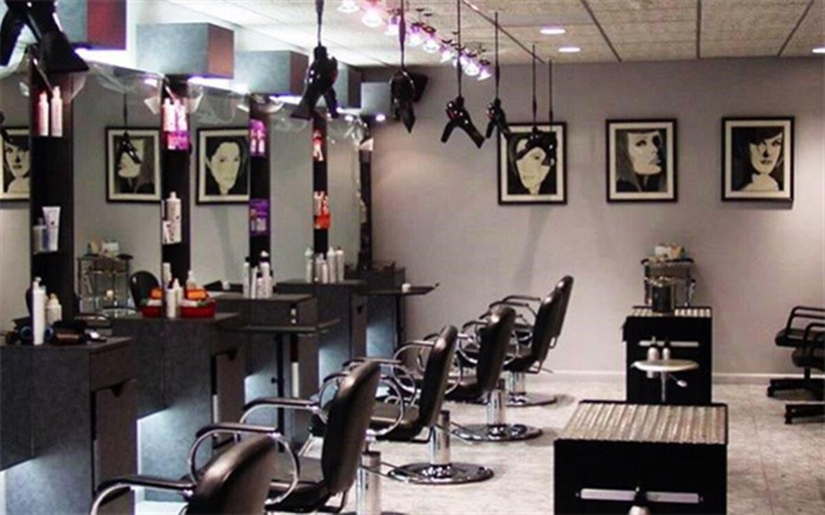 کرونا  روی صندلی‌های زیبایی