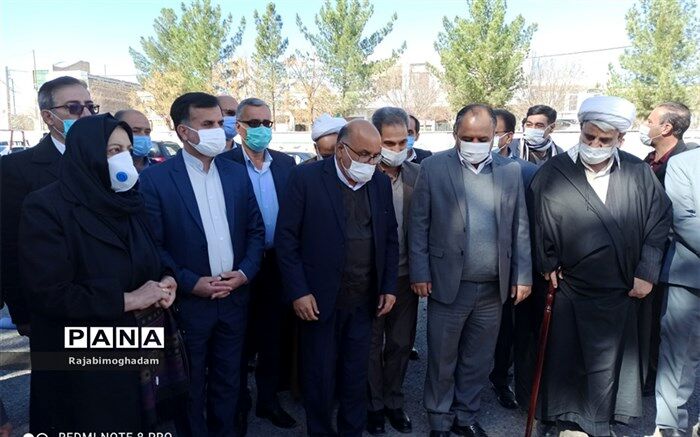 آیین کلنگ زنی چهار واحد آموزشی در بادرود