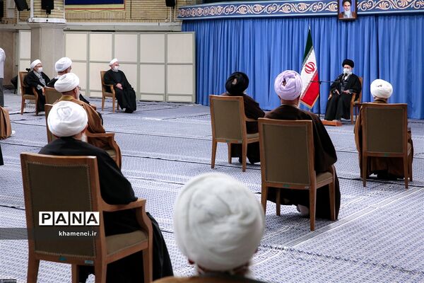 دیدار اعضای مجلس خبرگان رهبری با رهبر انقلاب اسلامی