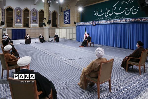 دیدار اعضای مجلس خبرگان رهبری با رهبر انقلاب اسلامی