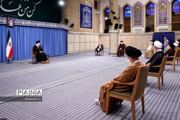 دیدار اعضای مجلس خبرگان رهبری با رهبر انقلاب اسلامی
