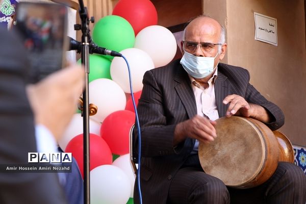 برگزاری مراسم جشن به مناسبت ولادت حضرت علی(ع)