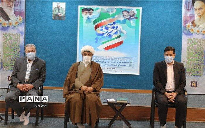 دیدار معاونین و مربیان پرورشی مدارس با امام‌جمعه شهرستان پیشوا