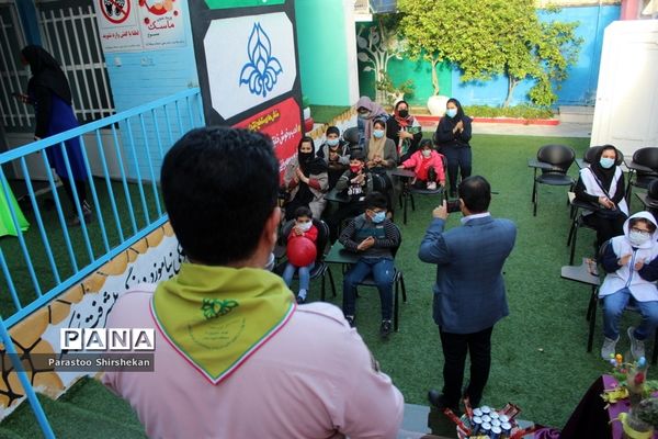 جشن خودکار در دبستان پیشتازان بوشهر