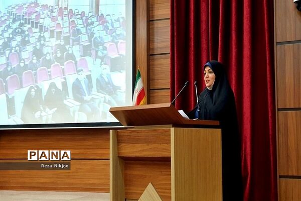 اختتامیه طرح‌های کارشناسی آموزش ابتدایی آموزش و پرورش ناحیه یک بهارستان