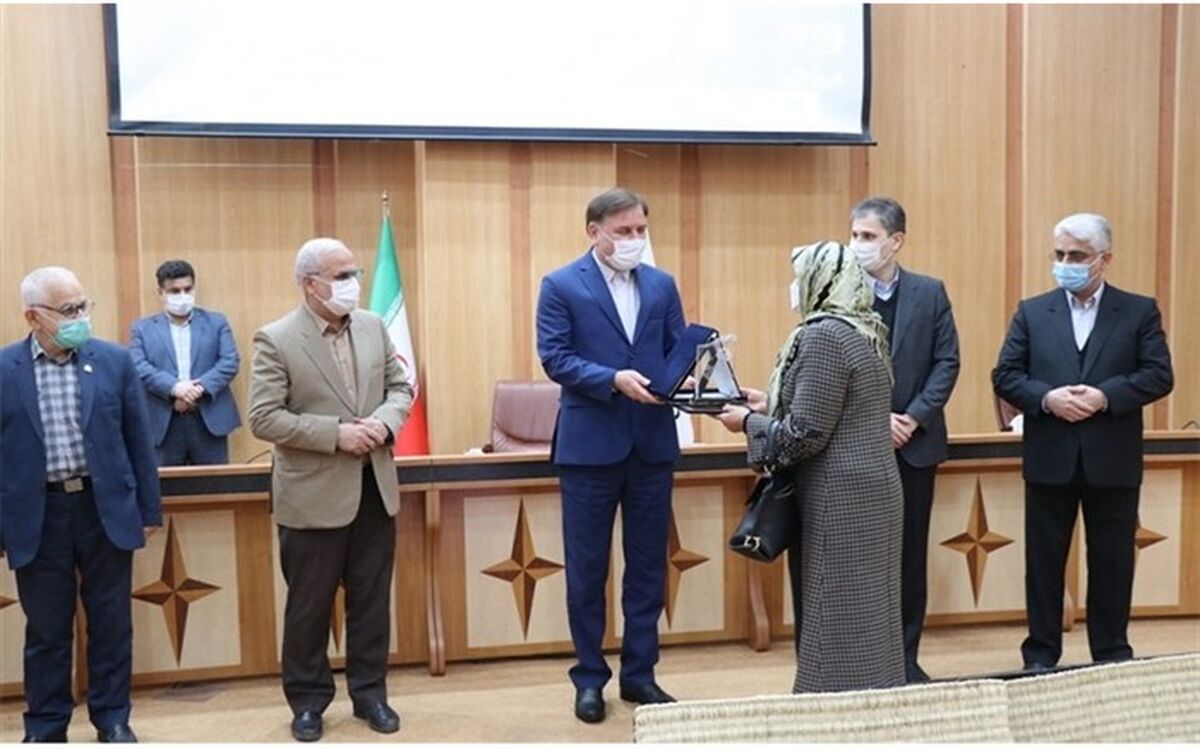 از خیران مدرسه ساز در گیلان تجلیل شد