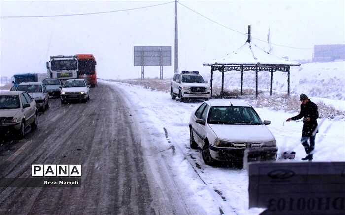 شرایط جوی مازندران: جاده‌های لغزنده، بارش برف در مناطق ساحلی و جلگه‌ای