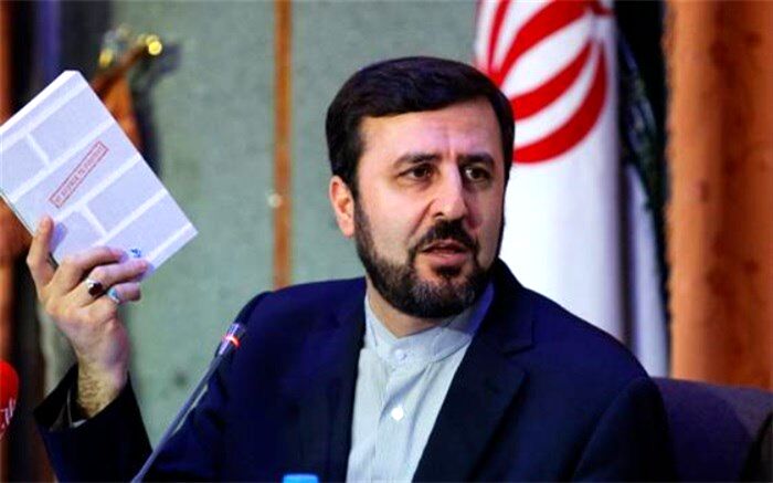 غریب‌آبادی: درباره منافع و امنیت ملی متحد عمل کنیم