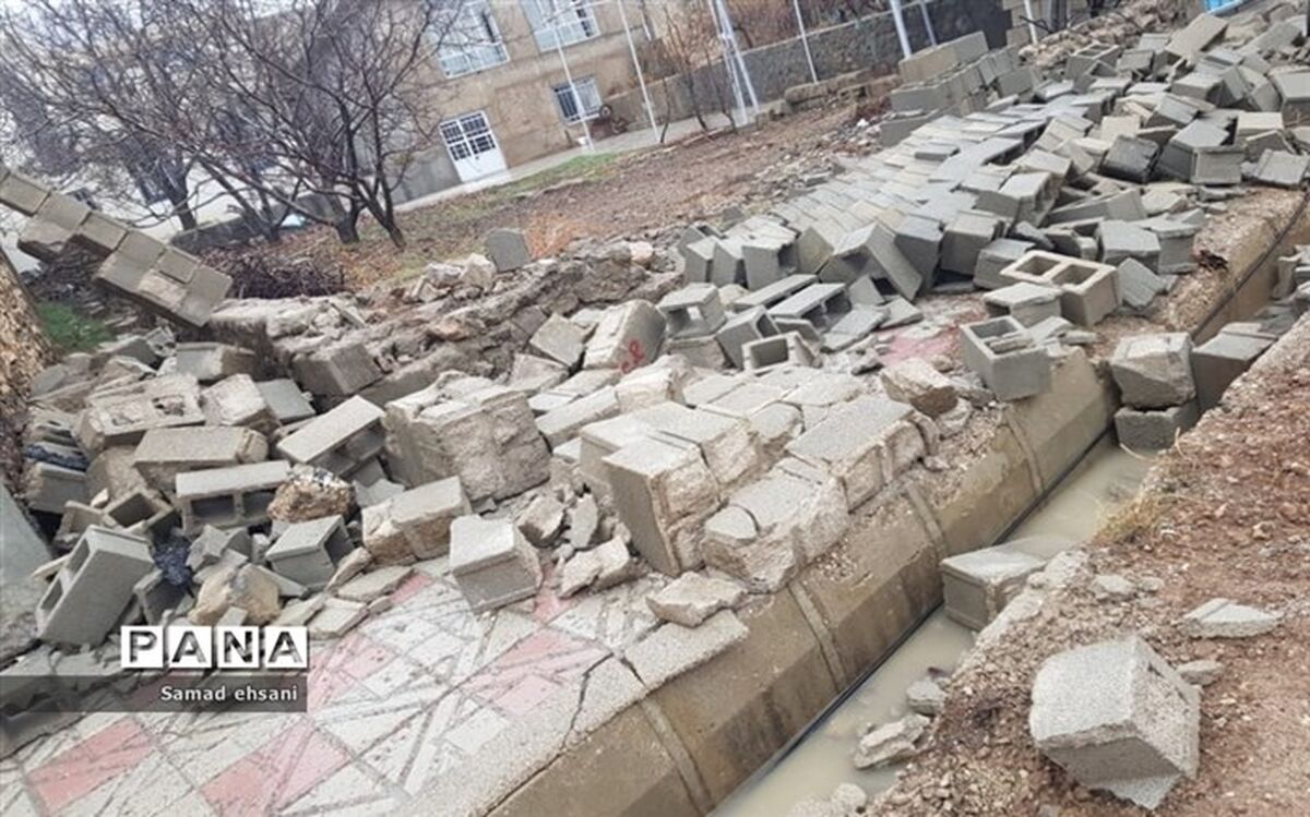 جمع‌آوری کمک‌های مردمی برای زلزله‌زدگان سی‌سخت