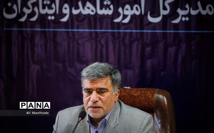 رزاقی: هرچه نگرش، عزم و اراده قوی باشد، مشکلات و موانع راحت تر حل می‌شود