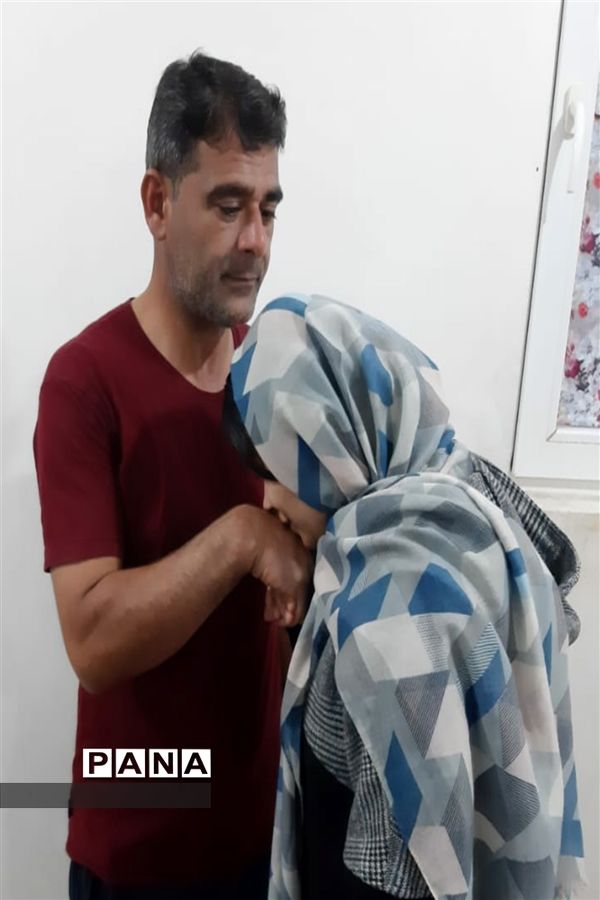 بزرگداشت مقام پدر توسط سازمان دانش آموزی شهرستان امیدیه