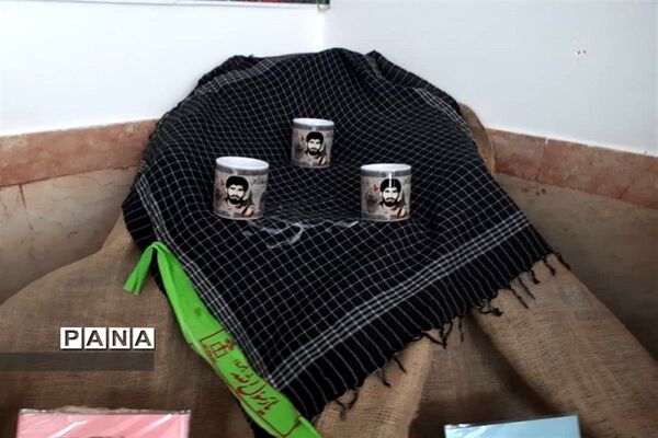 برگزاری یادواره شهید محمدآدمی در دبیرستان فولادگر