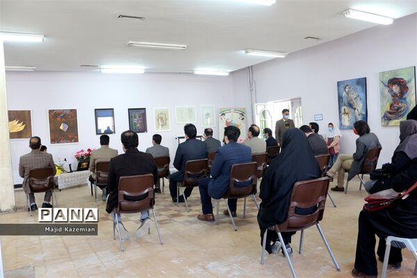 افتتاح نگارخانه معلم در ناحیه یک همدان