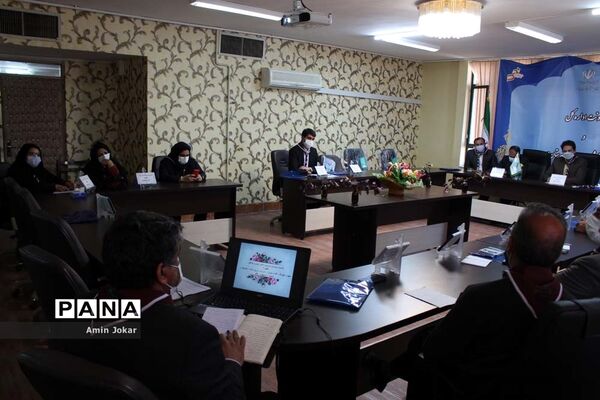 نشست سالانه قطبی مسئولان سازمان دانش‌آموزی استان فارس در شهرستان جهرم