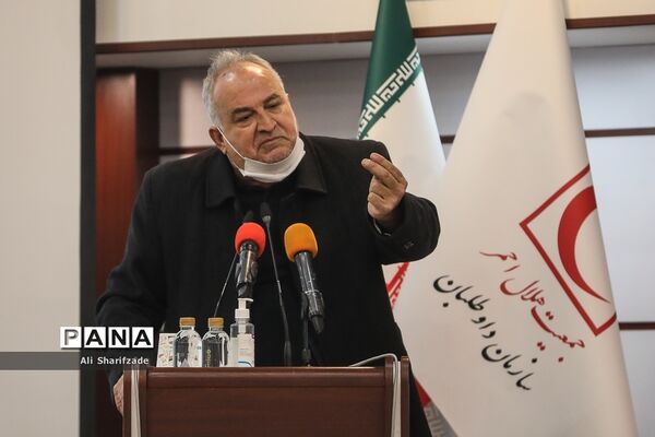 مراسم تقدیر از خیریه‌ها و تشکل‌های مردم نهاد همکار با جمعیت هلال احمر