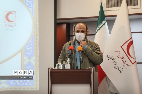 مراسم تقدیر از خیریه‌ها و تشکل‌های مردم نهاد همکار با جمعیت هلال احمر