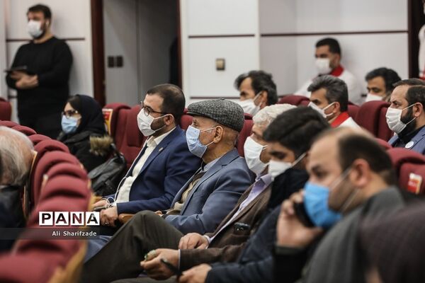 مراسم تقدیر از خیریه‌ها و تشکل‌های مردم نهاد همکار با جمعیت هلال احمر