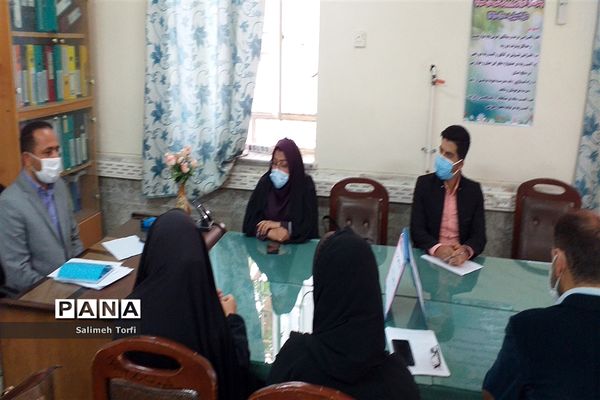 نشست کارگروه جذب نوآموزان پیش دبستانی درشهرستان حمیدیه