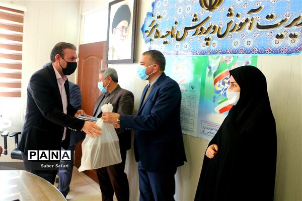گرامیداشت روز امور تربیتی و هفته تربیت اسلامی آموزش و پرورش ناحیه ۵ تبریز