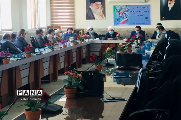 تقدیر از درخشندگان عرصه پرورشی و تربیتی شهرستان قرچک