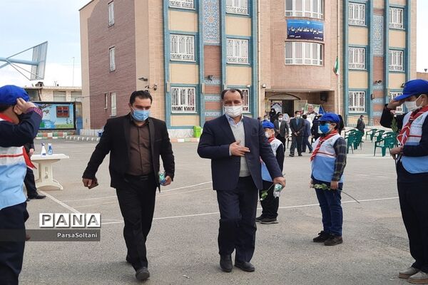 برگزاری جشن نیکوکاری در آموزشگاه شاهد امام رضا (ع)