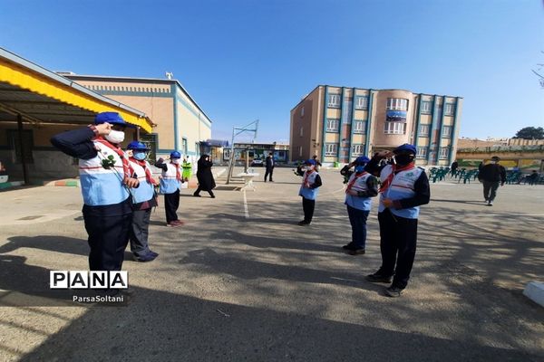 برگزاری جشن نیکوکاری در آموزشگاه شاهد امام رضا (ع)