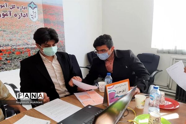 مرحله نیمه نهایی مسابقات مناظره دانش‌آموزی در شهرستان‌های تهران