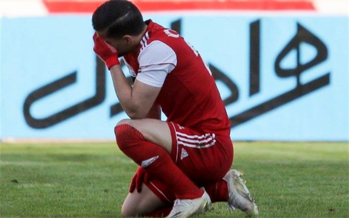 کاش رو بازی می‌کردی آقای کاپیتان