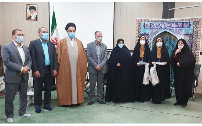 آموزش باید همراه با پرورش و تزکیه نفس باشد