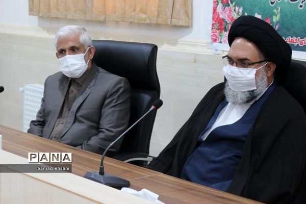 دیدار کارکنان حوزه معاونت پرورشی آموزش و پرورش کهگیلویه و بویراحمد با نماینده و لی فقیه