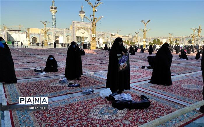 سالانه چند پاکستانی برای سفر زیارتی به ایران سفر می‌کنند؟