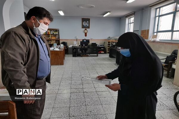 تقدیر از مربیان پرورشی 112 مدرسه منطقه 16 به مناسبت هفته تربیت اسلامی