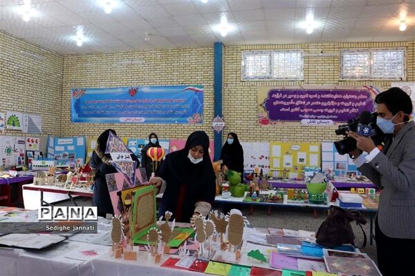 نمایشگاه دستاوردهای تدریس مجازی دانش آموزان در آباده