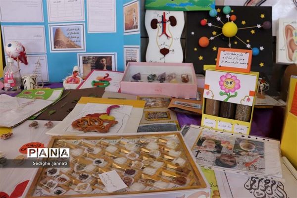 نمایشگاه دستاوردهای تدریس مجازی دانش آموزان در آباده