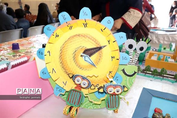 نمایشگاه دستاوردهای تدریس مجازی دانش آموزان در آباده