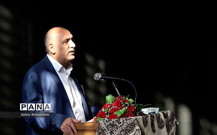 معرفی داوران بخش رسانه و فضای مجازی جشنواره معلمان هنرمند