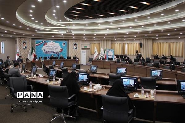 همایش ملی آموزش در دوران کرونا در شیراز