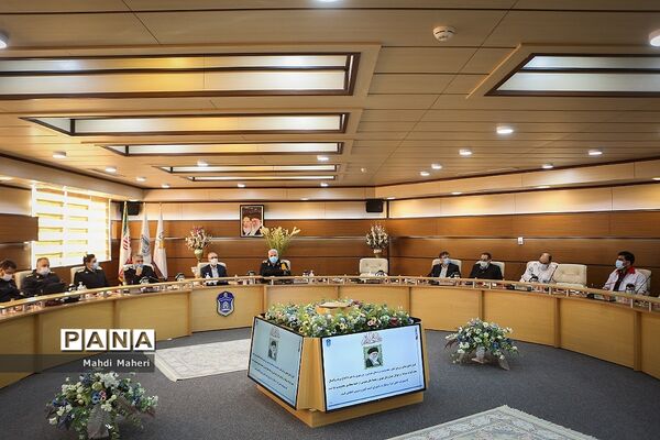 جلسه کمیته هماهنگی طرح‌های ترافیکی نوروز 1400