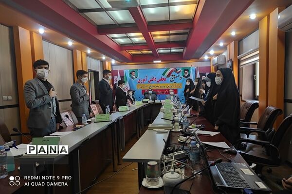 افتتاحیه دهمین دوره مجلس دانش‌آموزی