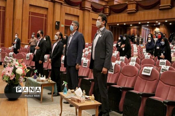 برگزاری مرحله نهایی نخستین دوره مسابقات مناظره دانش‌آموزی فارس