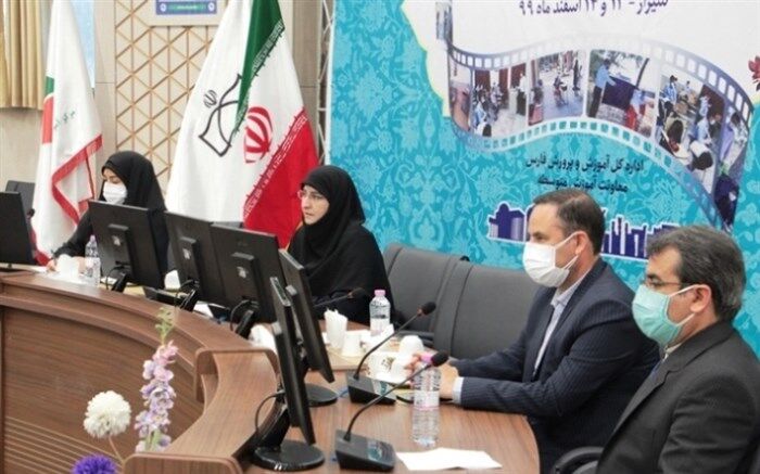 رونمایی از پوستر همایش ملی هویت کودکان ایران اسلامی در شیراز