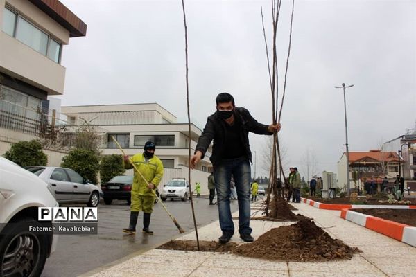 افتتاح پارک محله‌ای «مدافعان سلامت» در ساری