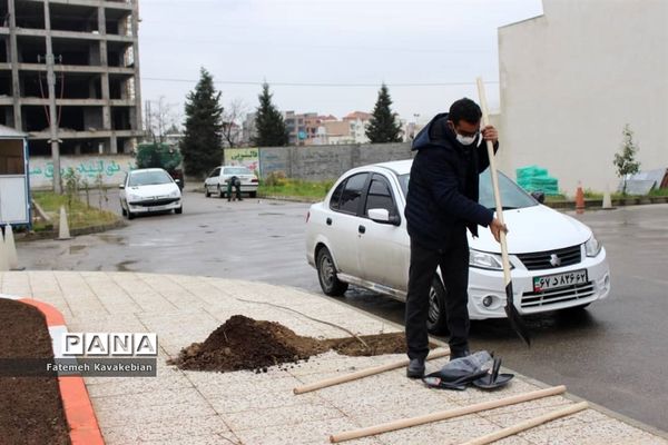افتتاح پارک محله‌ای «مدافعان سلامت» در ساری