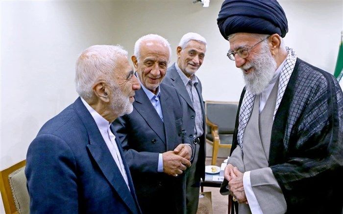 رهبر انقلاب درگذشت آقای حاج محسن آقا قلهکی را تسلیت گفتند